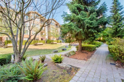 Swimming Pool Photo of 104 1111 E 27th Street, North Vancouver, BC