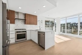 2103 7769 Park Crescent, Burnaby, BC