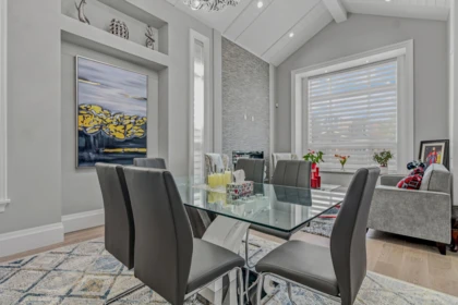 Kitchen Island Photo of 15046 76a Avenue, Surrey, BC