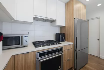 Kitchen Island Photo of 220 750 Dogwood Street, Coquitlam, BC