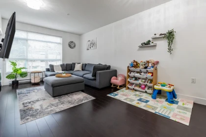 Primary Bedroom Photo of 205 2436 Kelly Avenue, Port Coquitlam, BC