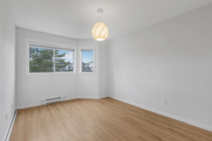 Basement Recreation Room Photo of 205 5377 201a Street, Langley, BC