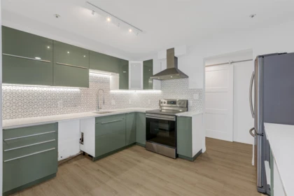Kitchen Photo of 205 5377 201a Street, Langley, BC