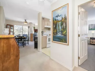 Breakfast Nook Photo of 203 33669 2 Avenue, Mission, BC