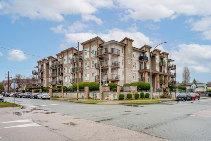 208 20175 53 Avenue, Langley, BC, Langley — Apartment/Condo for sale