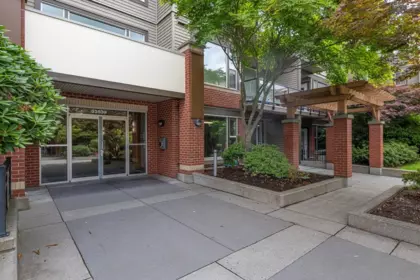 114 33539 Holland Avenue, Abbotsford, BC, Abbotsford — Apartment/Condo for sale