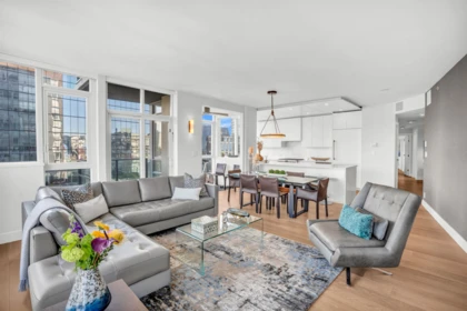 3403 1189 Melville Street, Vancouver, BC, Vancouver — Apartment/Condo for sale