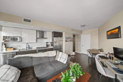 1915 1618 Quebec Street, Vancouver, BC, Vancouver — Apartment/Condo for sale