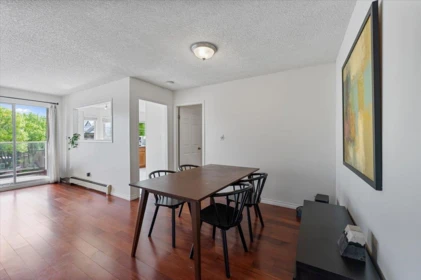 Breakfast Nook Photo of 313 12 K De K Court, New Westminster, BC