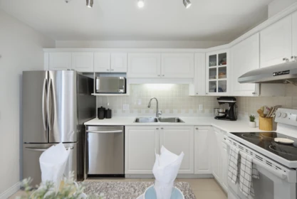 229 5735 Hampton Place, Vancouver, BC, Vancouver — Apartment/Condo for sale