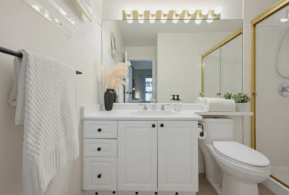 Hallway Photo of 229 5735 Hampton Place, Vancouver, BC