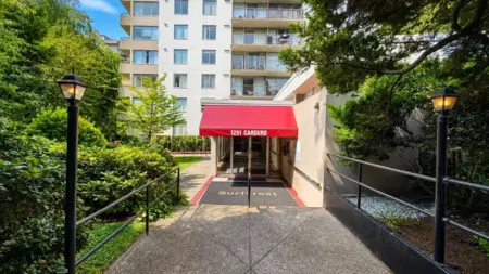 Outdoor Patio Photo of 1105 1251 Cardero Street, Vancouver, BC