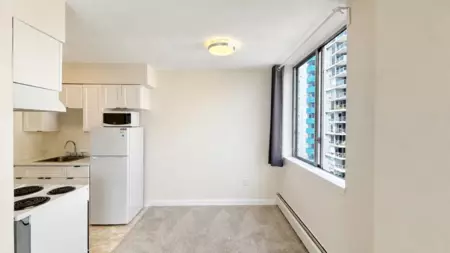Primary Bedroom Photo of 1105 1251 Cardero Street, Vancouver, BC