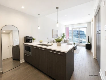 303 677 W 41st Avenue, Vancouver, BC, Vancouver — Apartment/Condo for sale