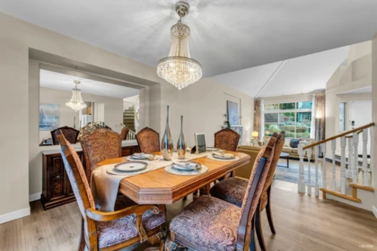 Breakfast Nook Photo of 2986 Delahaye Drive, Coquitlam, BC
