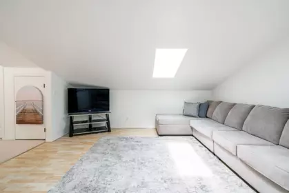 Loft / Bonus Room Photo of 2 15099 28 Avenue, Surrey, BC