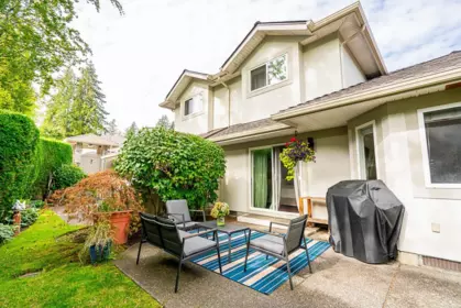 Staircase Photo of 2 15099 28 Avenue, Surrey, BC