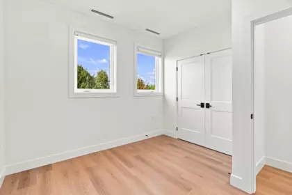 Powder Room Photo of 11772 92 Avenue, Delta, BC