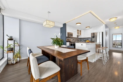 Kitchen Photo of 1903 6540 Burlington Avenue, Burnaby, BC