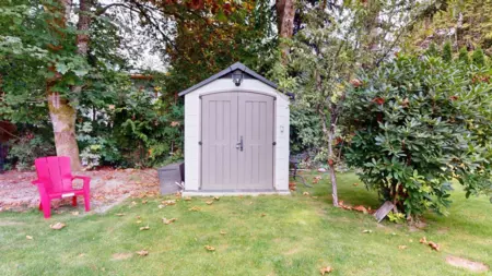 Backyard Photo of 8 39884 Government Road, Squamish, BC