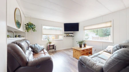 Family Room Photo of 8 39884 Government Road, Squamish, BC