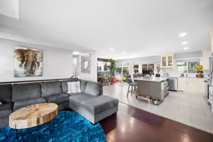 Dining Area Photo of 12462 231a Street, Maple Ridge, BC
