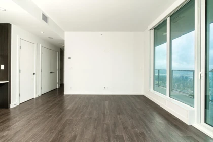 3901 567 Clarke Road, Coquitlam, BC, Coquitlam — Apartment/Condo for sale