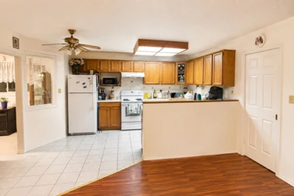 Family Room Photo of 14374 86a Avenue, Surrey, BC