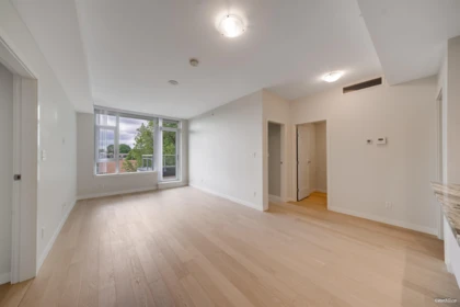 Breakfast Nook Photo of 704 2565 Maple Street, Vancouver, BC