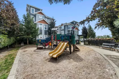 Garden / Landscaping Photo of 23 20856 76 Avenue, Langley, BC