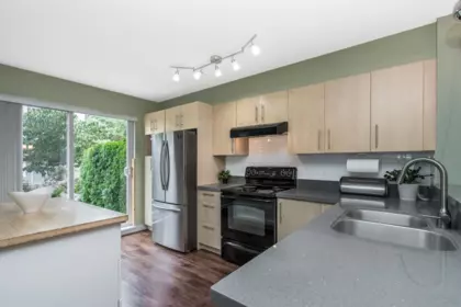 Family Room Photo of 33 20875 80 Avenue, Langley, BC