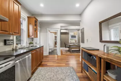 Primary Bathroom Photo of 971 Nicola Street, Vancouver, BC
