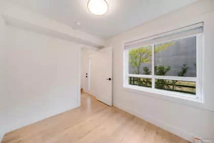 Kitchen Photo of 7 16358 23a Avenue, Surrey, BC