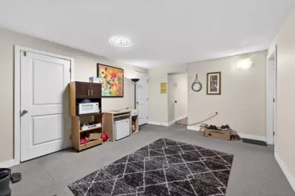 Laundry Room Photo of 557 E 21st Avenue, Vancouver, BC