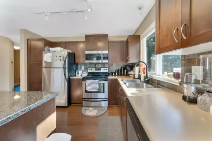Dining Area Photo of 309 2955 Diamond Crescent, Abbotsford, BC