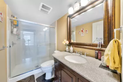 Primary Bathroom Photo of 309 2955 Diamond Crescent, Abbotsford, BC
