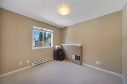 Walk-In Closet Photo of 309 2955 Diamond Crescent, Abbotsford, BC