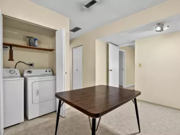 Mudroom Photo of 1609 Sixth Avenue, New Westminster, BC