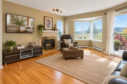 Family Room Photo of 406 1215 Lansdowne Drive, Coquitlam, BC