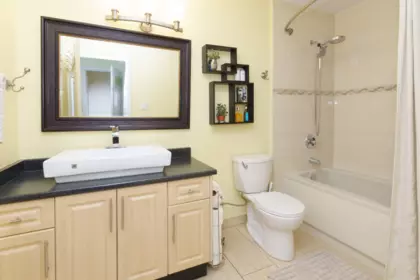 Hallway Photo of 406 1215 Lansdowne Drive, Coquitlam, BC