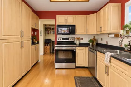 Primary Bedroom Photo of 406 1215 Lansdowne Drive, Coquitlam, BC