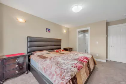 Powder Room Photo of 38 9405 121 Street, Surrey, BC