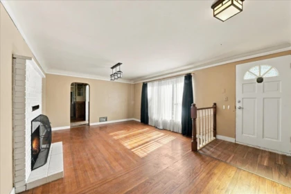 Mudroom Photo of 2219 E 25th Avenue, Vancouver, BC