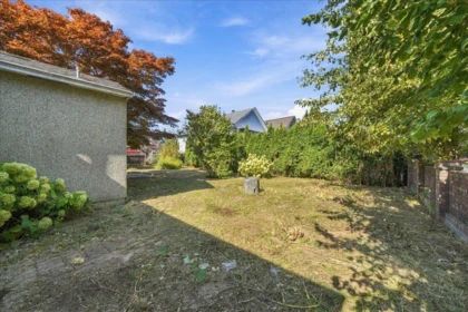 Office / Den Photo of 2219 E 25th Avenue, Vancouver, BC