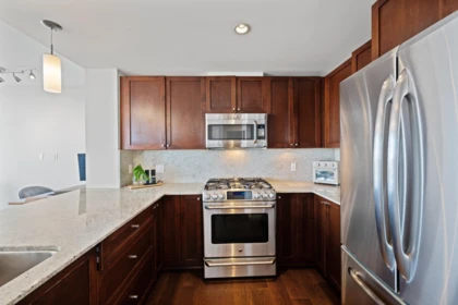 Dining Area Photo of 2603 280 Ross Drive, New Westminster, BC