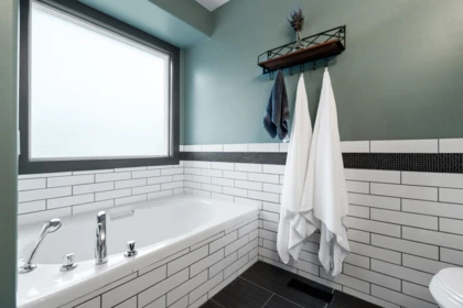 Laundry Room Photo of 44600 Michael Drive, Chilliwack, BC