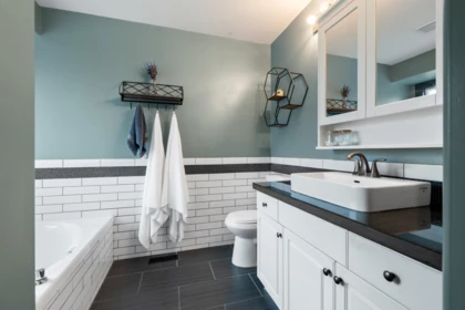 Mudroom Photo of 44600 Michael Drive, Chilliwack, BC