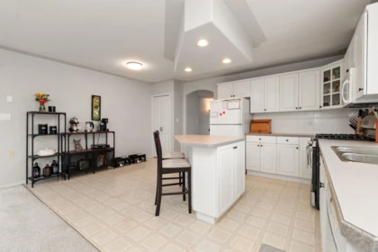 Primary Bedroom Photo of 44600 Michael Drive, Chilliwack, BC