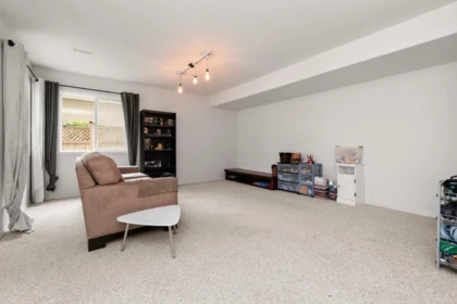 Swimming Pool Photo of 44600 Michael Drive, Chilliwack, BC