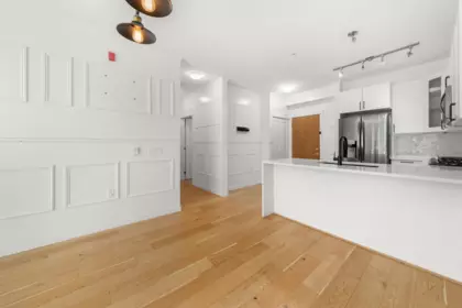 Loft / Bonus Room Photo of 417 119 W 22nd Street, North Vancouver, BC